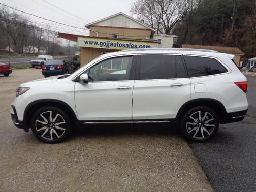 2020 Honda Pilot Touring 8-Passenger