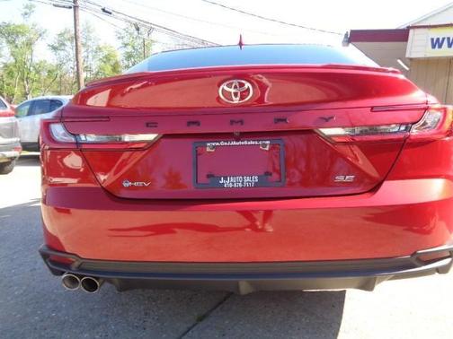 Supersonic Red 2025 Toyota Camry SE