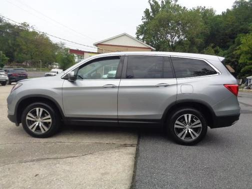 2018 Honda Pilot EX