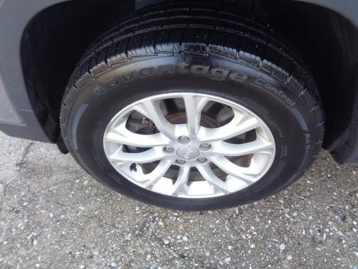 2020 Jeep Cherokee Latitude