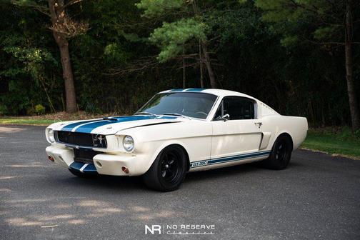 1965 Ford Mustang GT