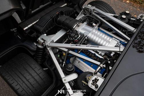 2005 Ford GT Stripe Delete