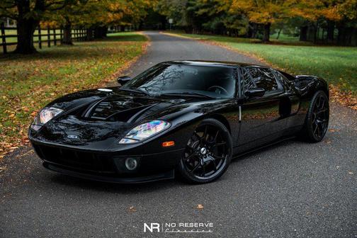 Mark II Black 2005 Ford GT Stripe Delete