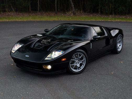Mark II Black 2005 Ford GT Stripe Delete