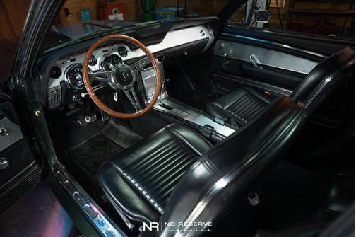 1967 Ford Mustang Base