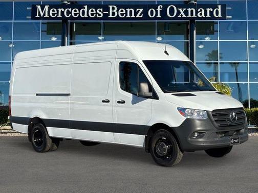 Arctic White 2025 Mercedes-Benz Sprinter 3500 High Roof