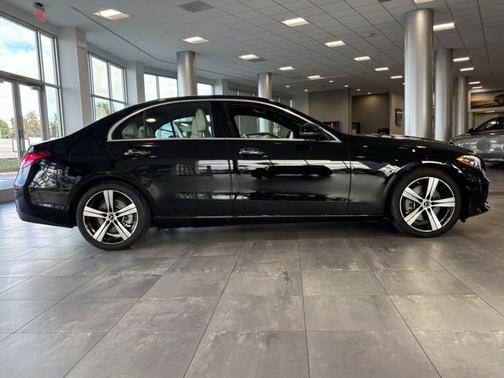 2025 Mercedes-Benz C-Class 