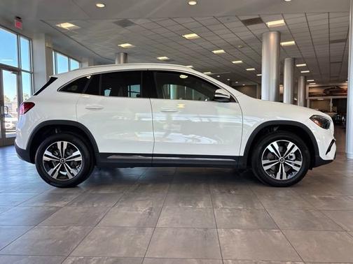 2026 Mercedes-Benz GLA 250 Base
