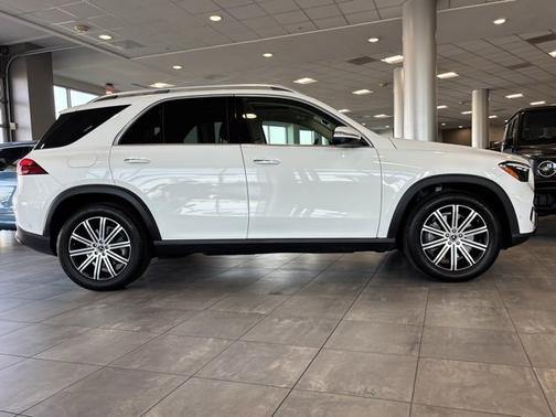 2025 Mercedes-Benz GLE 450e 4MATIC