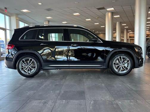 2026 Mercedes-Benz AMG GLB 35 4MATIC