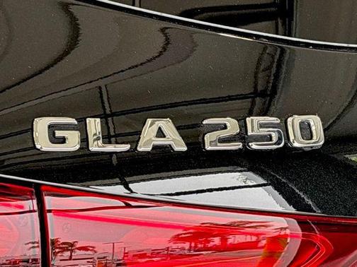 2026 Mercedes-Benz GLA 250 4MATIC