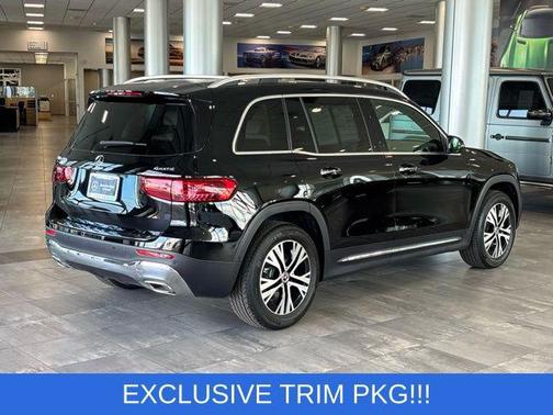 Night Black 2026 Mercedes-Benz GLB 250 4MATIC