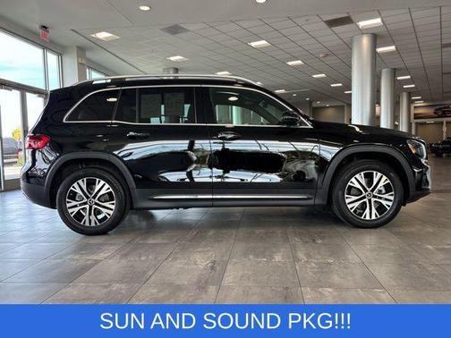 Night Black 2026 Mercedes-Benz GLB 250 4MATIC