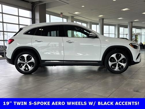 2025 Mercedes-Benz GLA 250 Base