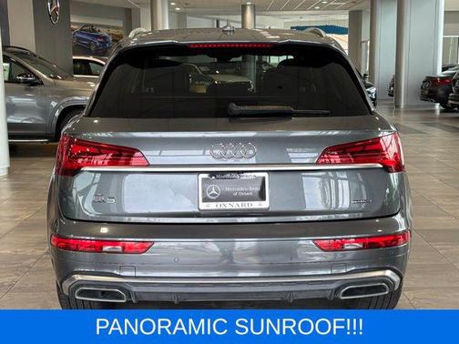 Daytona Gray Pearl 2022 Audi Q5 45 S line Premium Plus