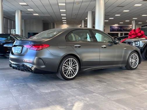 2024 Mercedes-Benz AMG C 43 