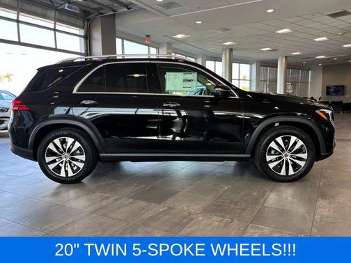 Black 2026 Mercedes-Benz GLE 350