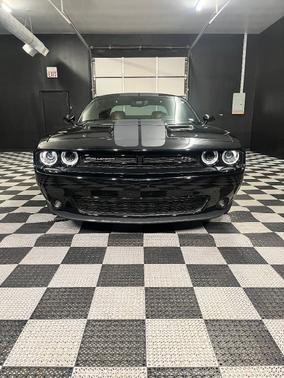 2016 Dodge Challenger R/T Plus