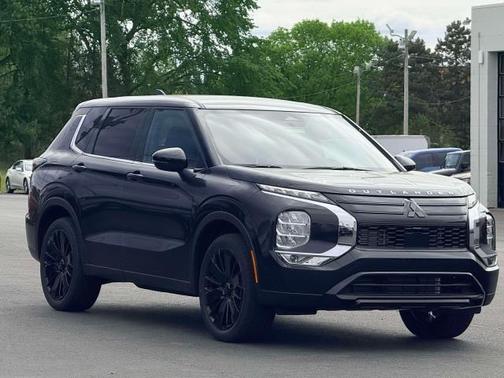 Diamond 2026 Mitsubishi Outlander LE
