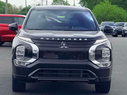 Diamond 2026 Mitsubishi Outlander LE