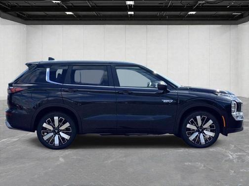 Gray / Black 2026 Mitsubishi Outlander PHEV