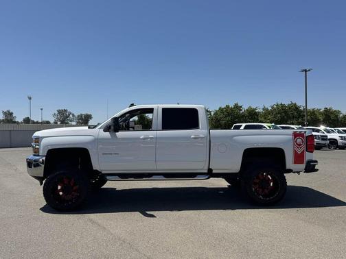 Summit White 2016 Chevrolet Silverado 2500 LT