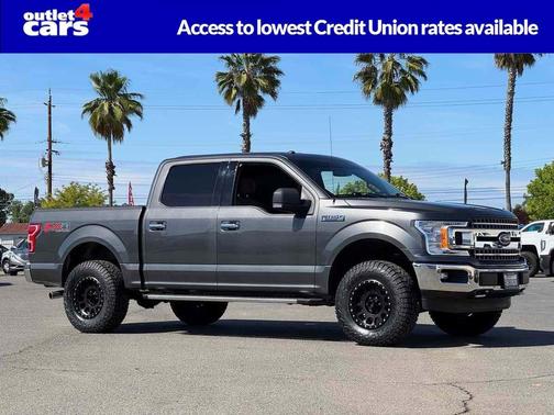 Magnetic Metallic 2018 Ford F-150 XLT