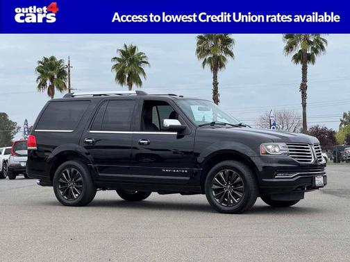 2017 Lincoln Navigator Select