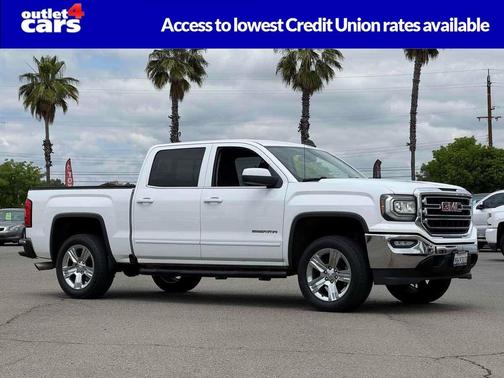Summit White 2018 GMC Sierra 1500 SLE