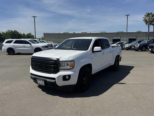 Summit White 2016 GMC Canyon SLE