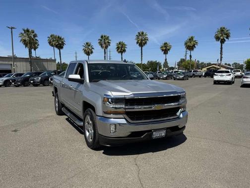 Silver Ice Metallic 2017 Chevrolet Silverado 1500 1LT