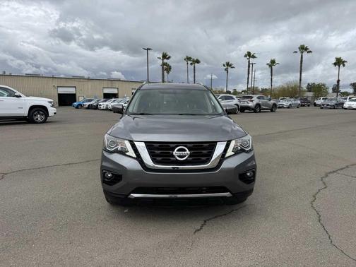 2020 Nissan Pathfinder Platinum 2WD
