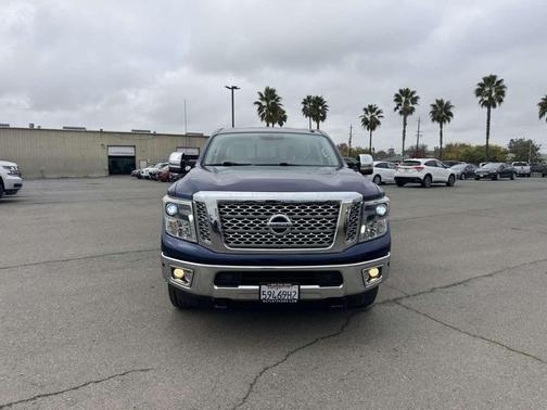 2016 Nissan Titan XD SL
