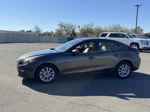 2016 Mazda Mazda3 i Touring
