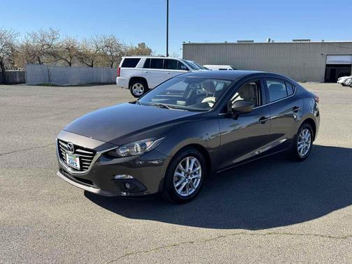 2016 Mazda Mazda3 i Touring