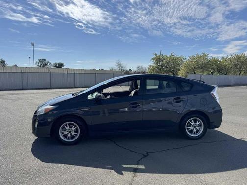 2011 Toyota Prius II