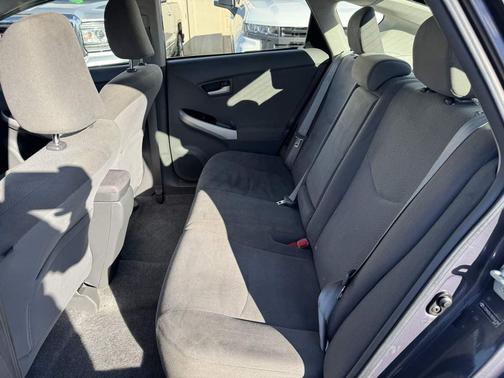 2011 Toyota Prius II