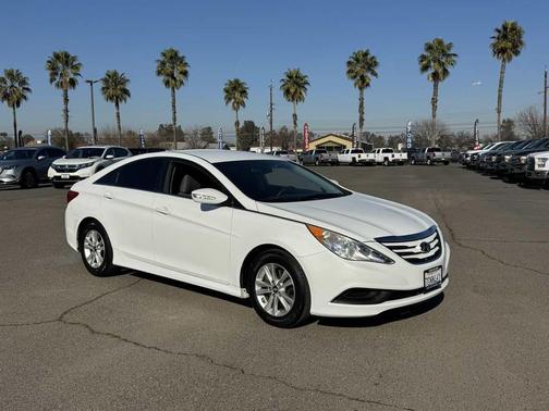2014 Hyundai SONATA GLS
