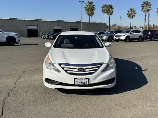 2014 Hyundai SONATA GLS