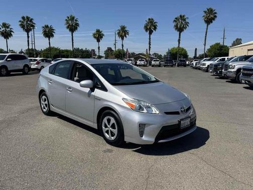 Classic Silver Metallic 2013 Toyota Prius Two