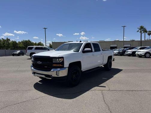2018 Chevrolet Silverado 1500 2LT