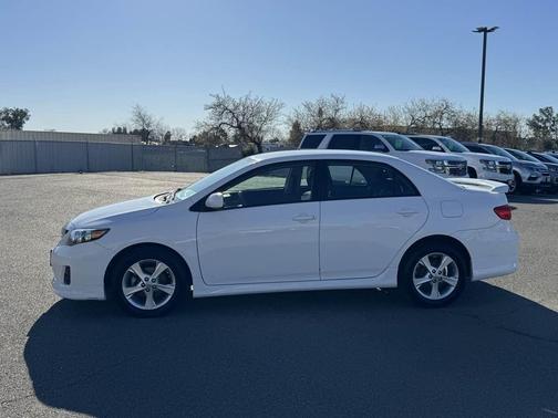 2013 Toyota Corolla S
