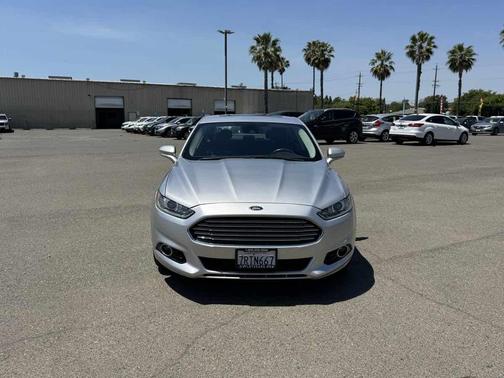 Ingot Silver Metallic 2014 Ford Fusion Titanium