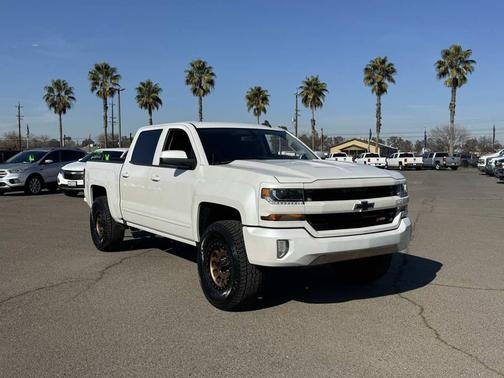 2017 Chevrolet Silverado 1500 2LT