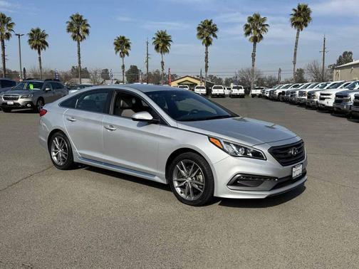 2017 Hyundai SONATA Sport 2.0T