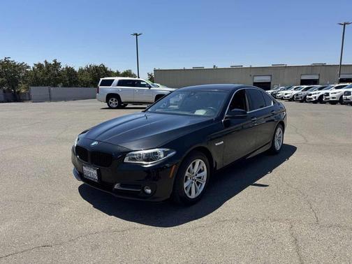 2015 BMW 528 528i