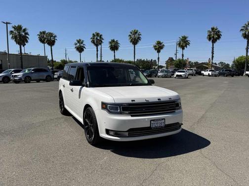 White Platinum Metallic Tri-Coat 2016 Ford Flex Limited