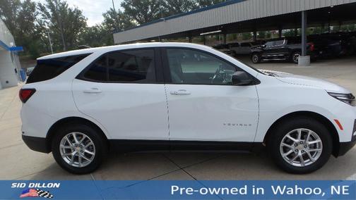 2022 Chevrolet Equinox LS