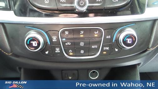 2020 Chevrolet Traverse LT Cloth