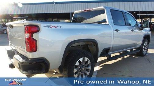 2022 Chevrolet Silverado 2500 Custom